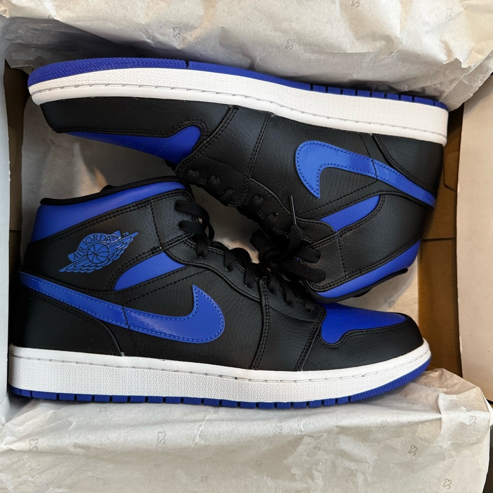 Air Jordan 1 Mid Men's Black and Blue Sneakers